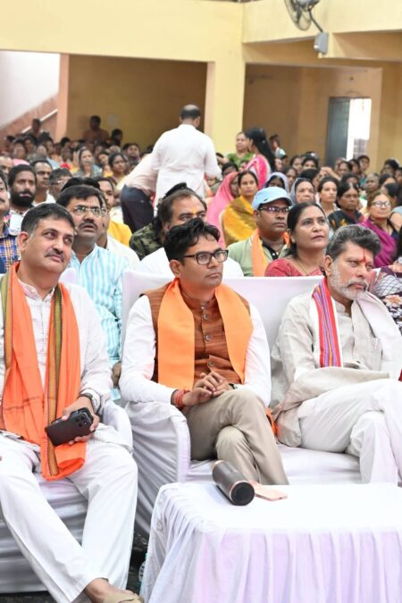 बूथ से राष्ट्रनिर्माण तक: ‘मन की बात’ से मिली प्रेरणा:- ओपी” तात्यापारा मंडल में ओपी चौधरी ने प्रदेश अध्यक्ष किरण सिंह देव संग सुनी मन की बात