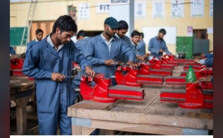 स्थानीय युवाओं को मिलेगा रोजगार: रायगढ़ के 5 ( ITI ) अब बड़ी कंपनियों के हवाले, सीख सकेंगे मनचाहा काम!